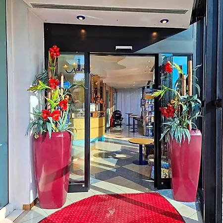 Soleblu Hotel
