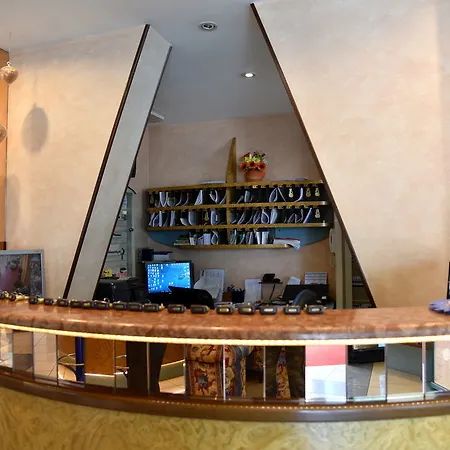 Отель Soleblu 3*